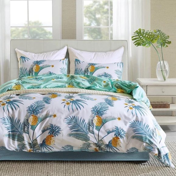 Reversible Duvet Cover Set - Picture 1 of 7